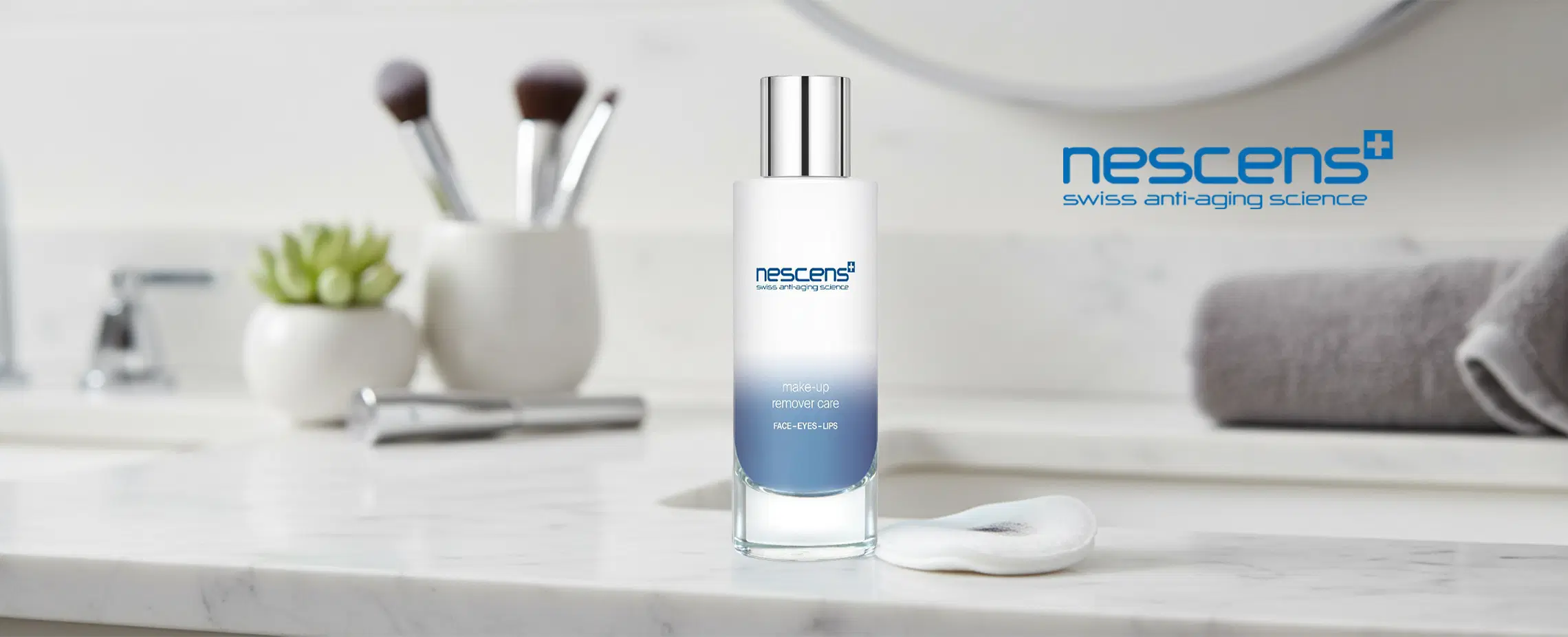 Augen Make-up sanft entfernen – mit dem Nescens Biphasic Makeup Remover