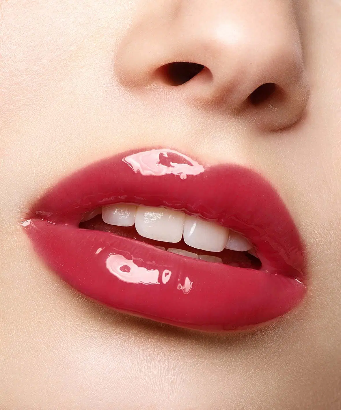 Luscious Lips – Dynamite Delight – No. 334 - Lippenpflegestift Booster